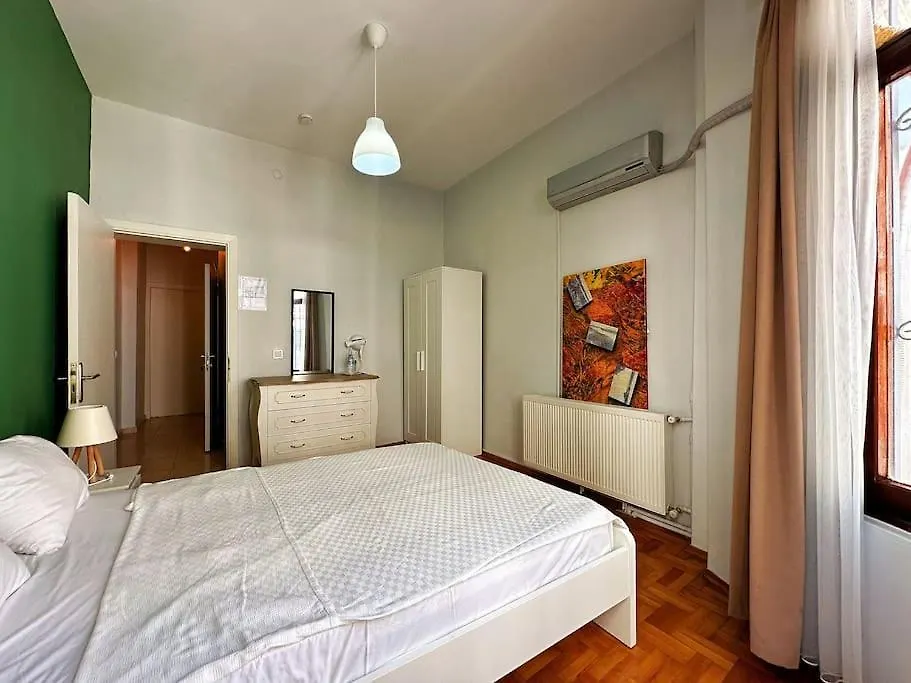 Triplex In Taksim Square With 4 Bedroom اسطنبول فيلة