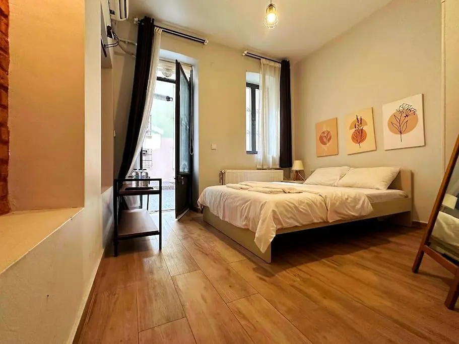Triplex In Taksim Square With 4 Bedroom Istanbul 0*,